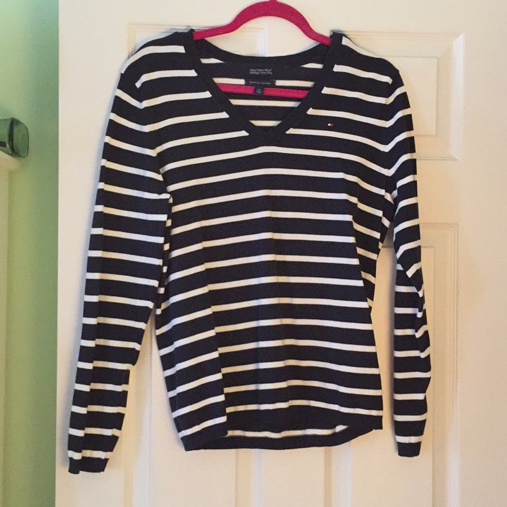 Tommy Hilfiger sweater
